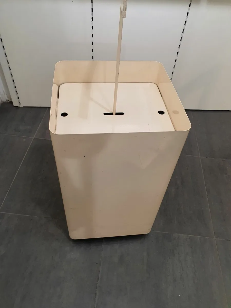 Shopfit Dump Bin on Wheels – Adjustable Height - Image 2