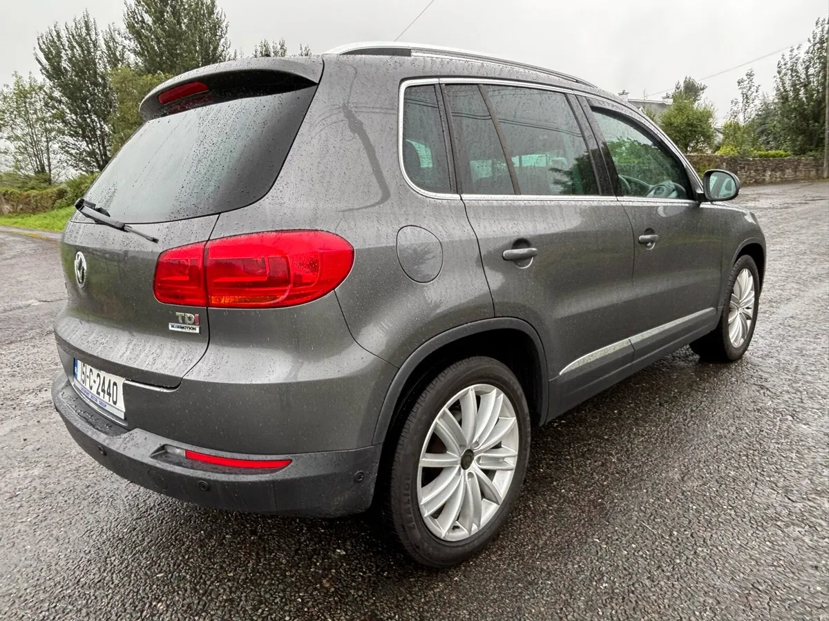 151 VW TIGUAN 2.0 TDI SPORTLINE NCT 05-26 - Image 3
