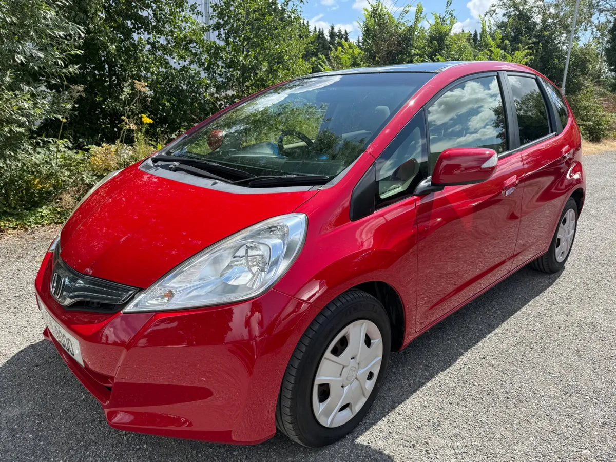 Honda Fit 77500km!!! sunroof!!! - Image 2