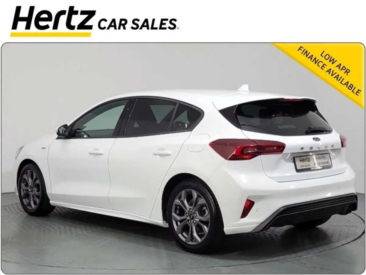 Ford Focus St-line 1.0t Petrol Manual - Image 4