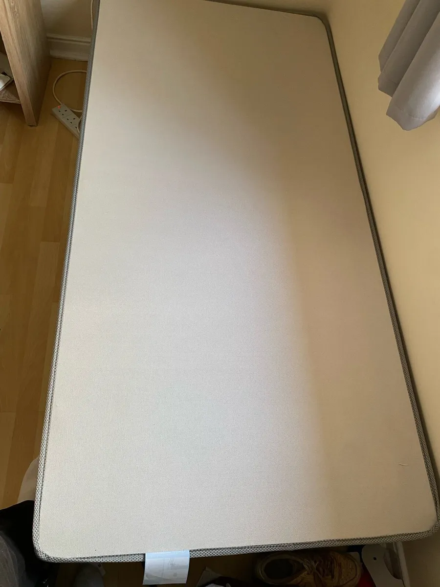 Single Bed & mattress - Image 1