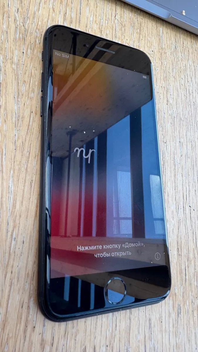 iPhone 7 Black 64 - Image 2