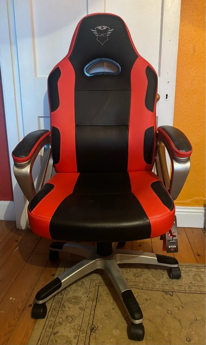 Gamer Chair - Image 1