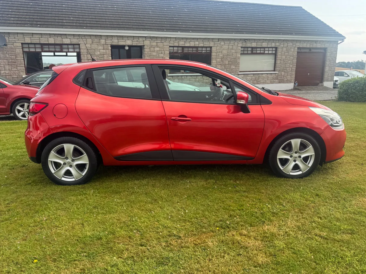 Renault Clio 2015 - Image 3
