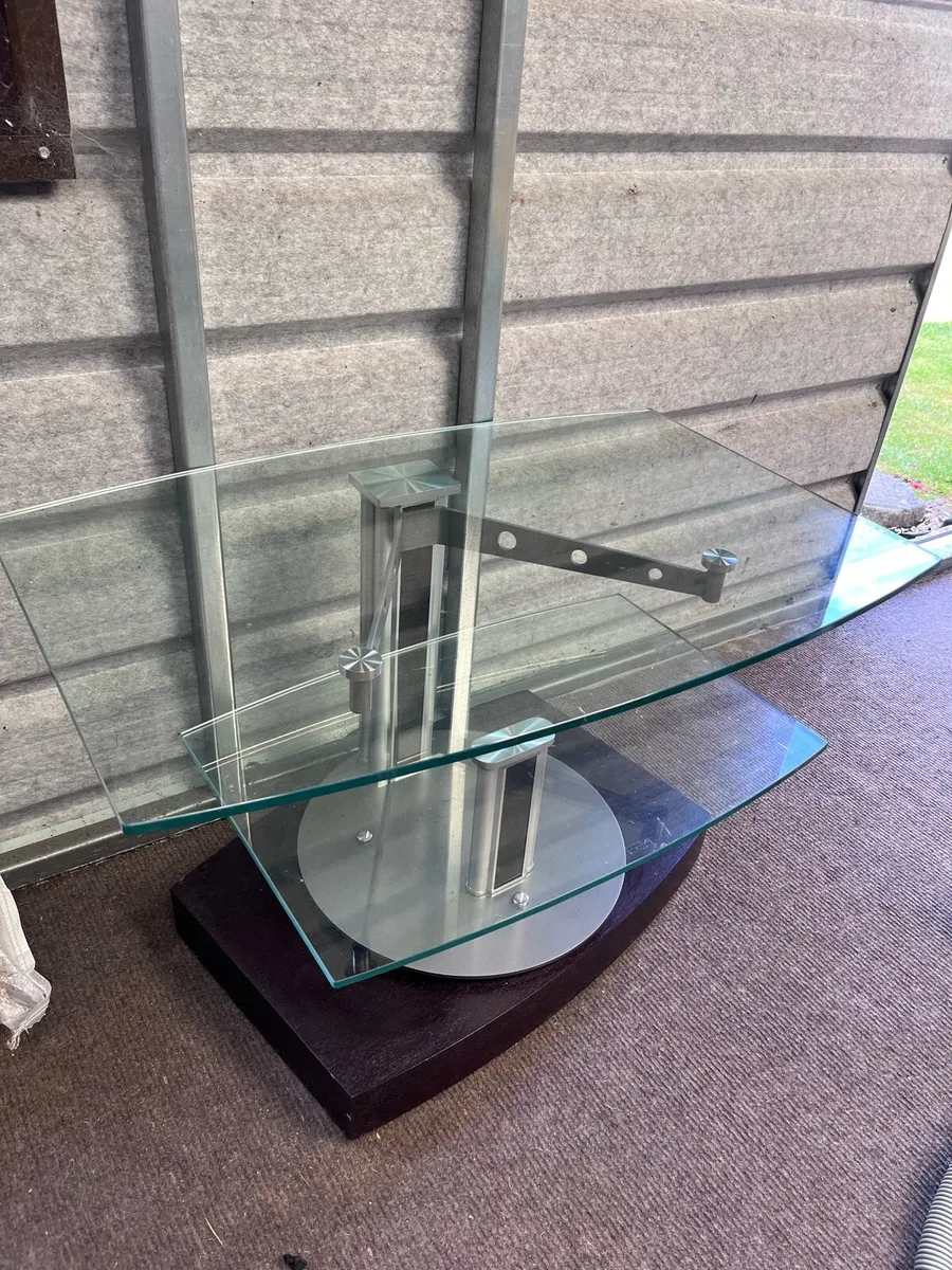 Glass tv stand and matching glass coffee table - Image 1