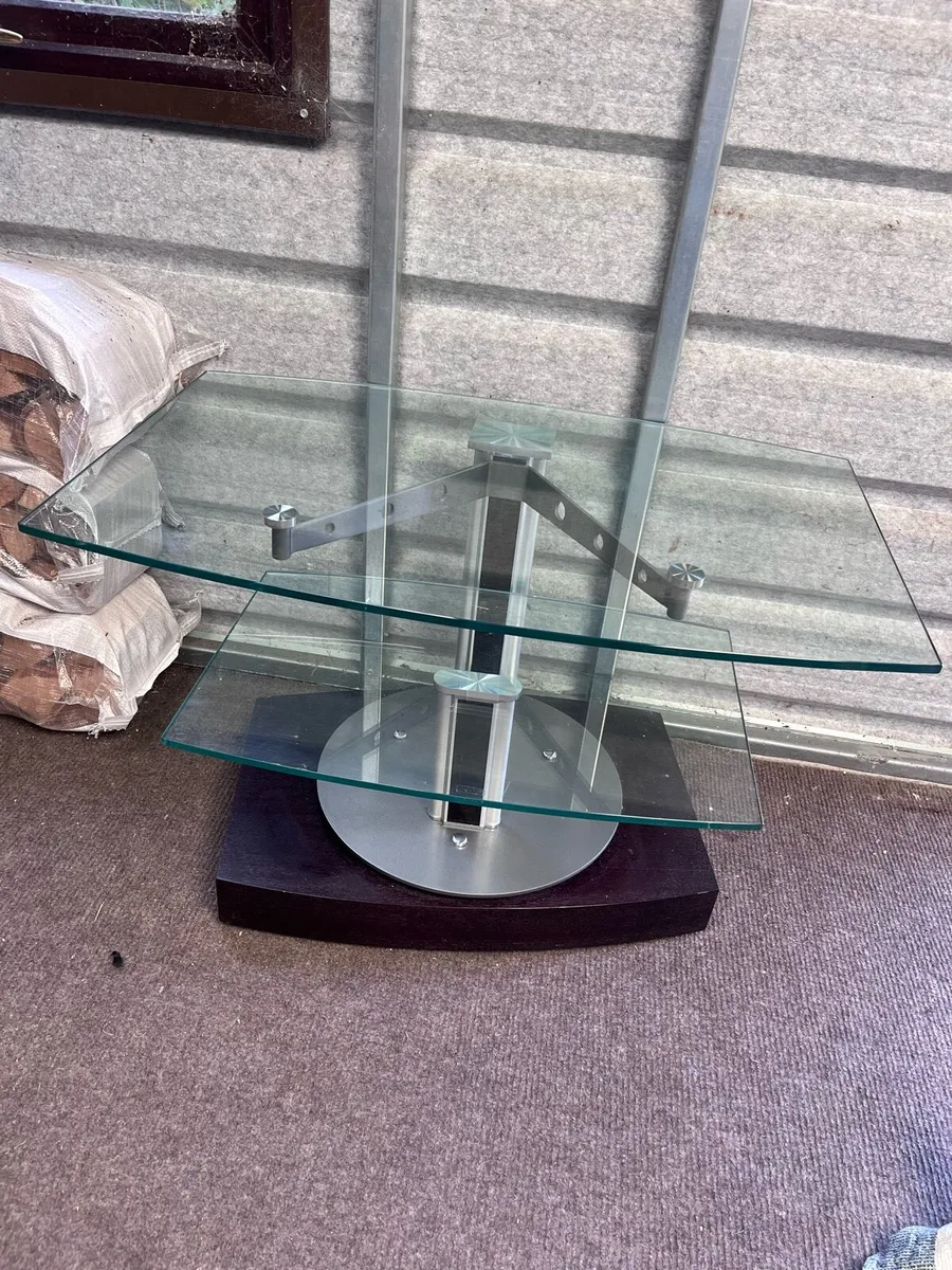 Glass tv stand and matching glass coffee table - Image 2