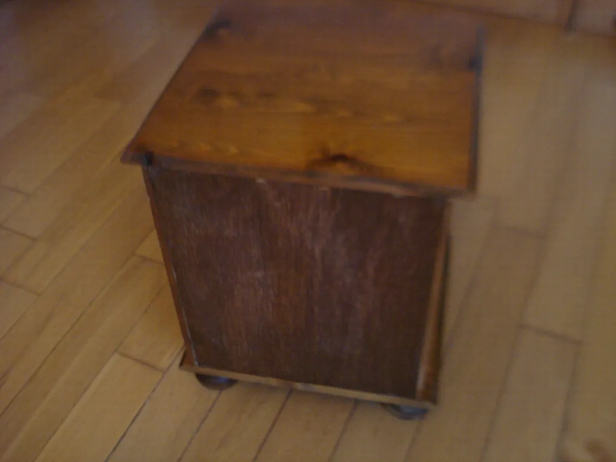 SOLID IRISH DARK PINE BEDSIDE LOCKER. 3 DRAWER. - Image 3
