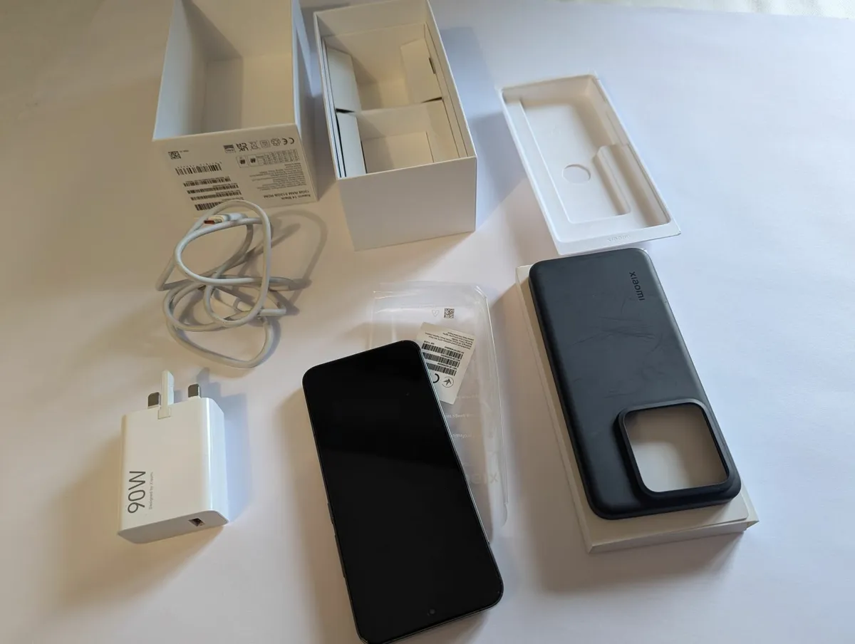 Xiaomi 14 Mobile Phone, 5G, with Leica technology - Image 2