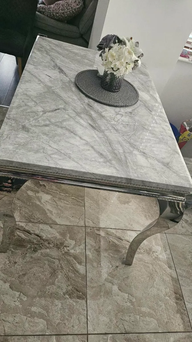 Marble table - Image 2