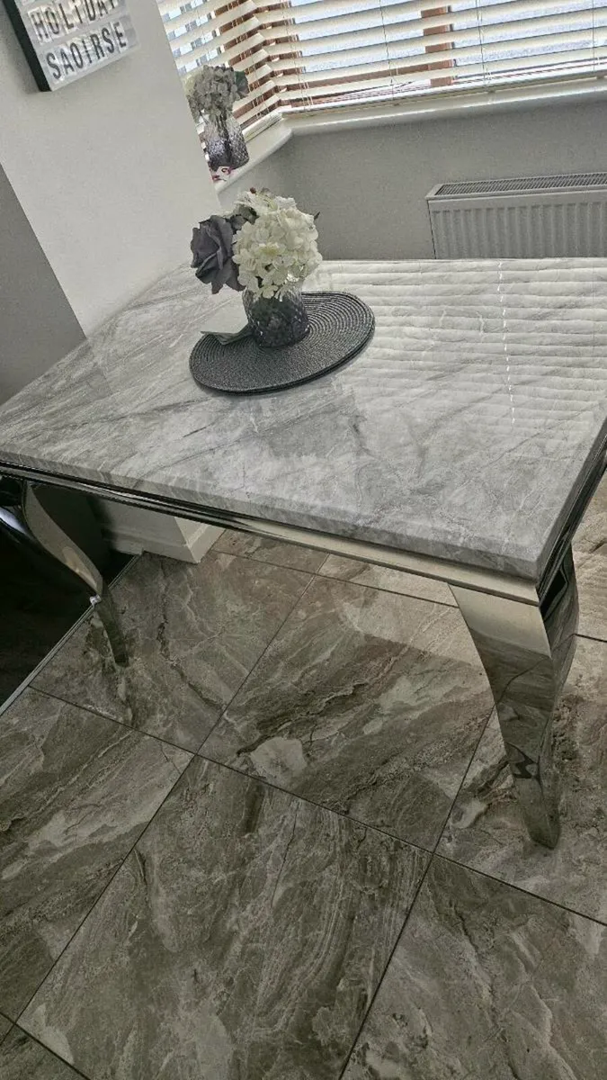 Marble table - Image 3