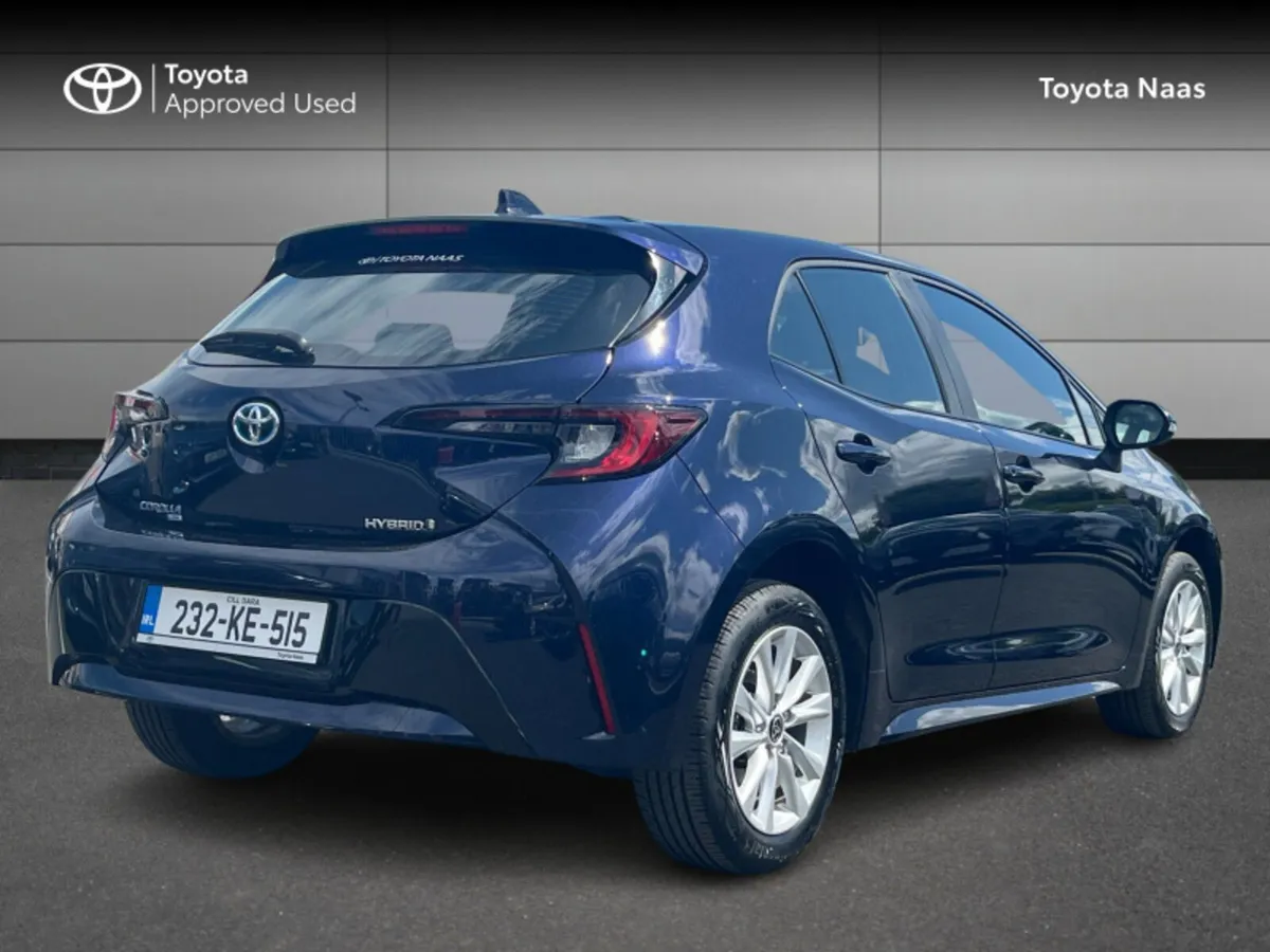 Toyota Corolla - Image 2