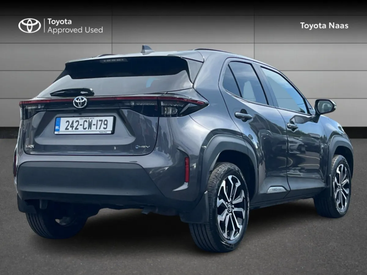 Toyota Yaris Cross YARIS CROSS L-SPORT MONO - Image 2