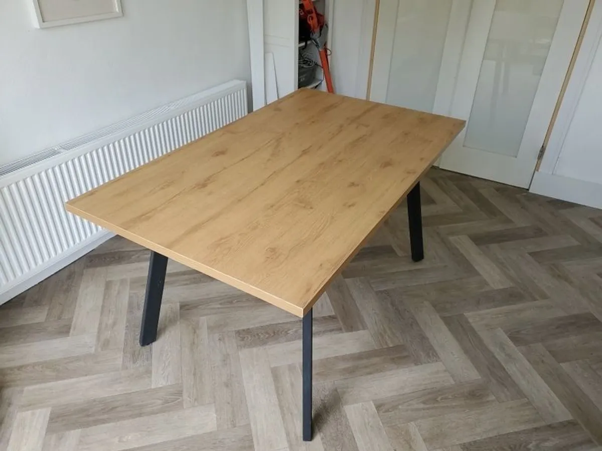 Kitchen Table - Image 1