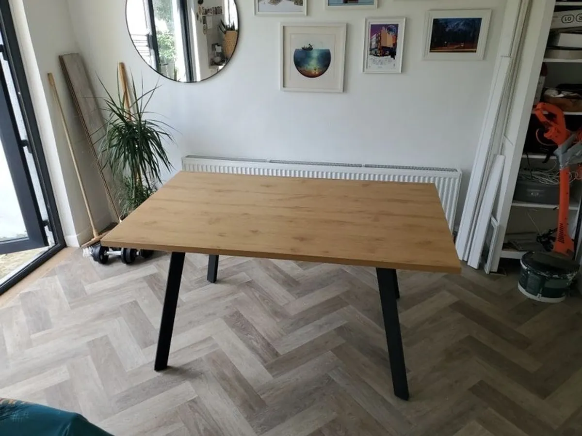 Kitchen Table - Image 2