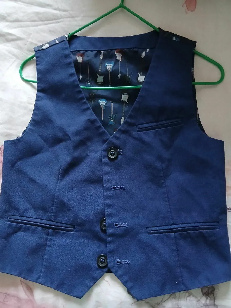 Boys' waistcoats & suits - Image 2