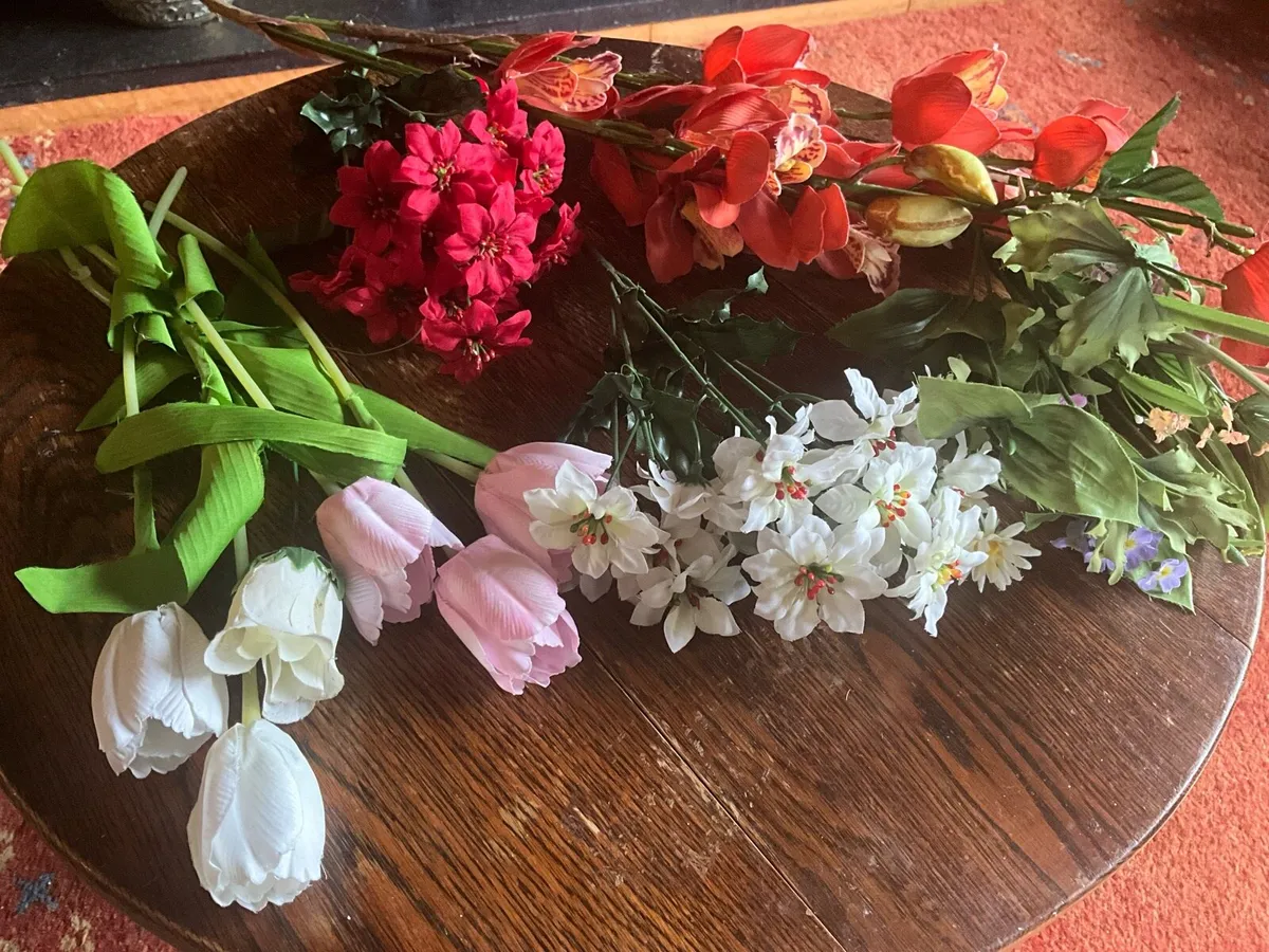 Artificial Flowers - Image 2