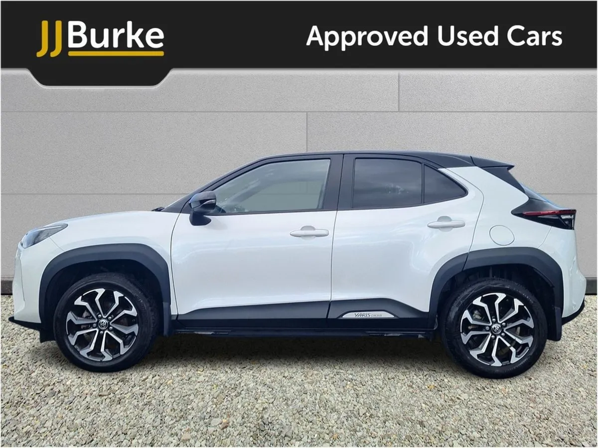 Toyota Yaris Cross 1.5 Hybrid CVT Luna Sport - Image 3