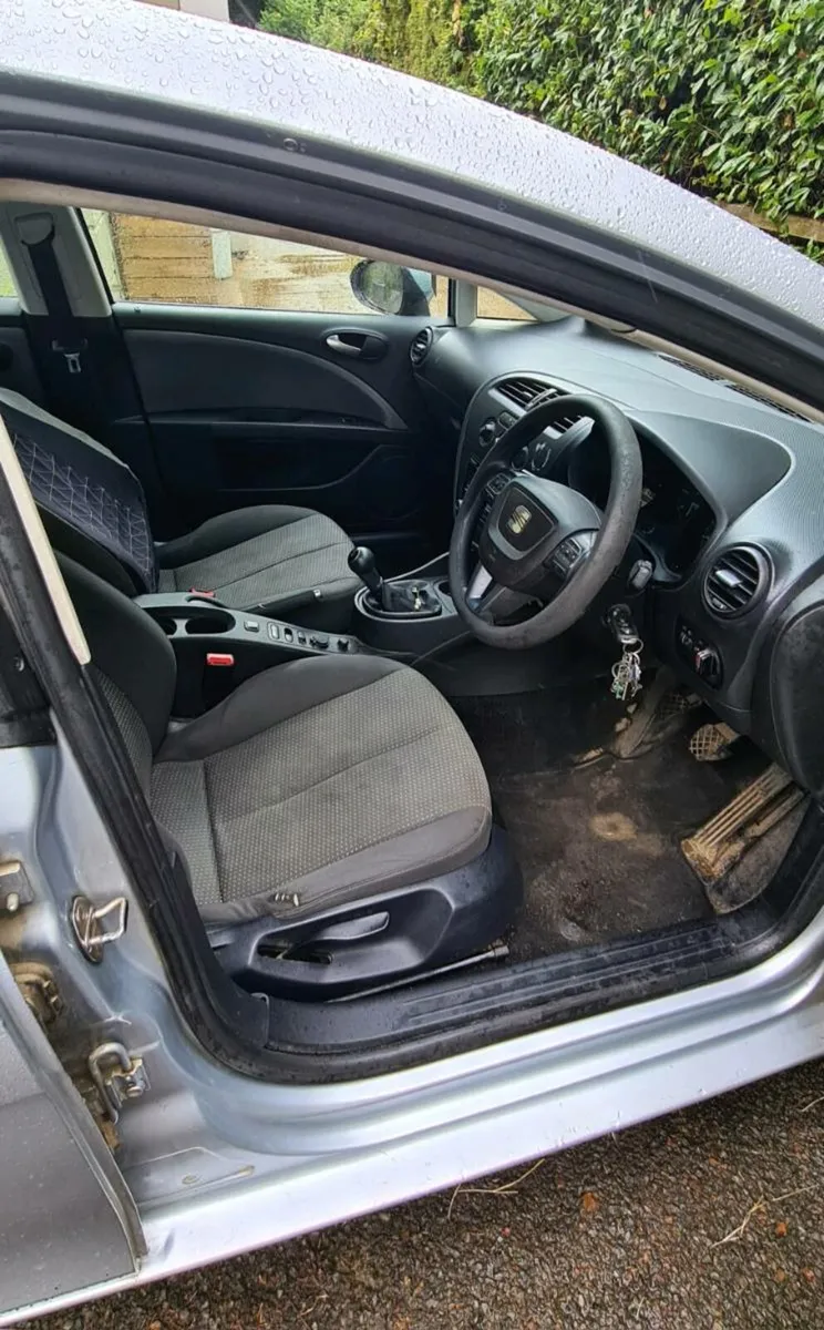 2011 Seat Leon - Image 4