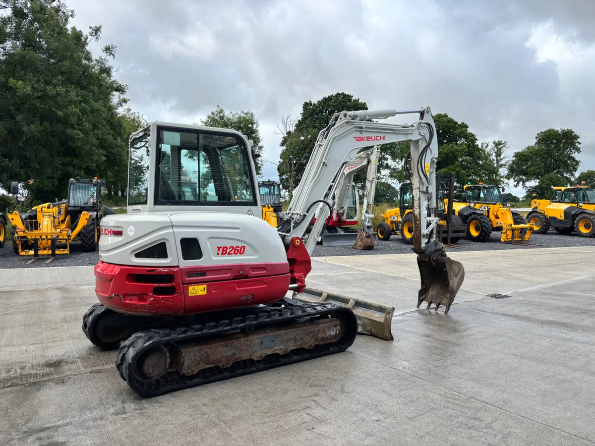 2020 TAKEUCHI TB260 - Image 3
