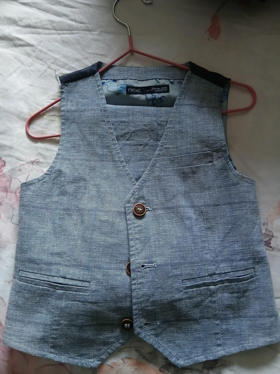 Boys' waistcoats & suits - Image 3