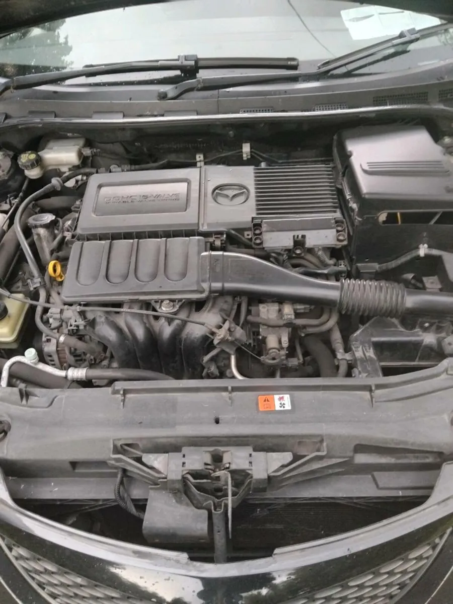 MAZDA 3 LOW miles - Image 3