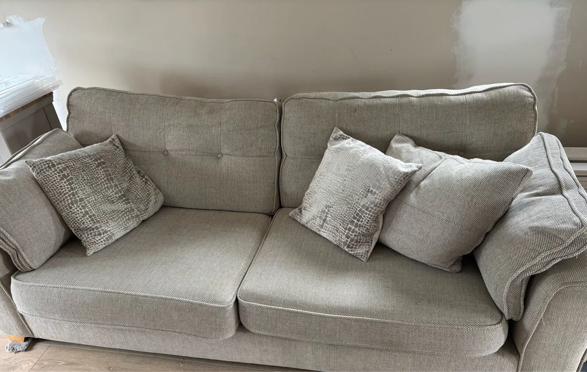 Sofa - Image 3