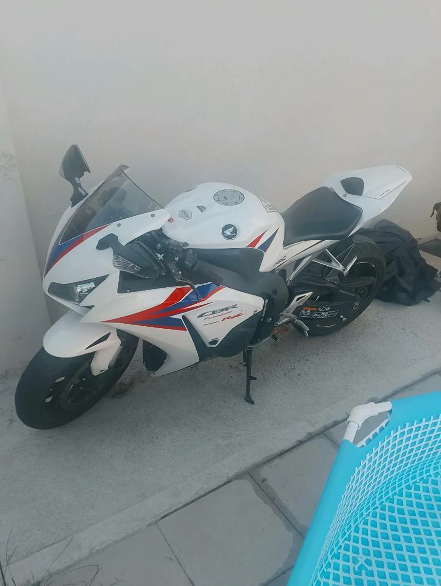 2012 Honda CBR1000rr Fireblade 20th Anniversary - Image 1