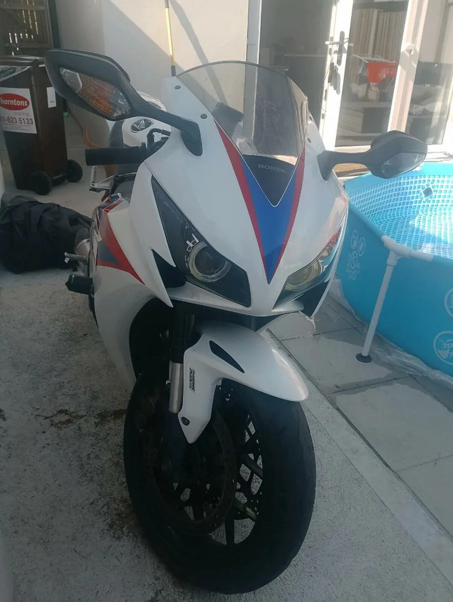 2012 Honda CBR1000rr Fireblade 20th Anniversary - Image 2