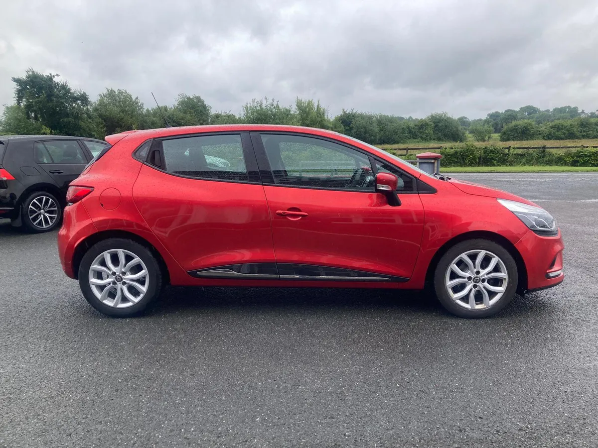 Renault Clio 2018 - Image 4