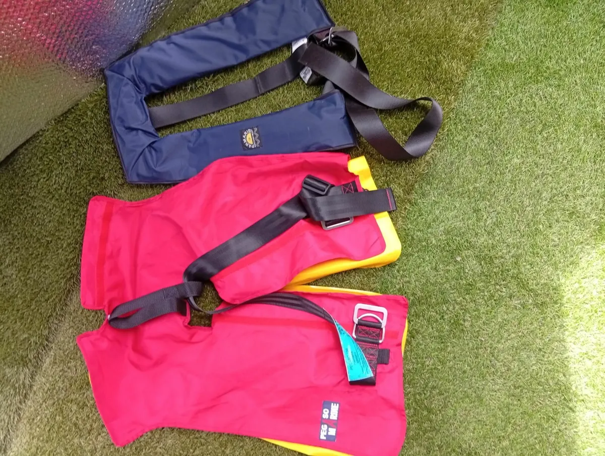 Quality Automatic Life Jacket Vests - Image 4