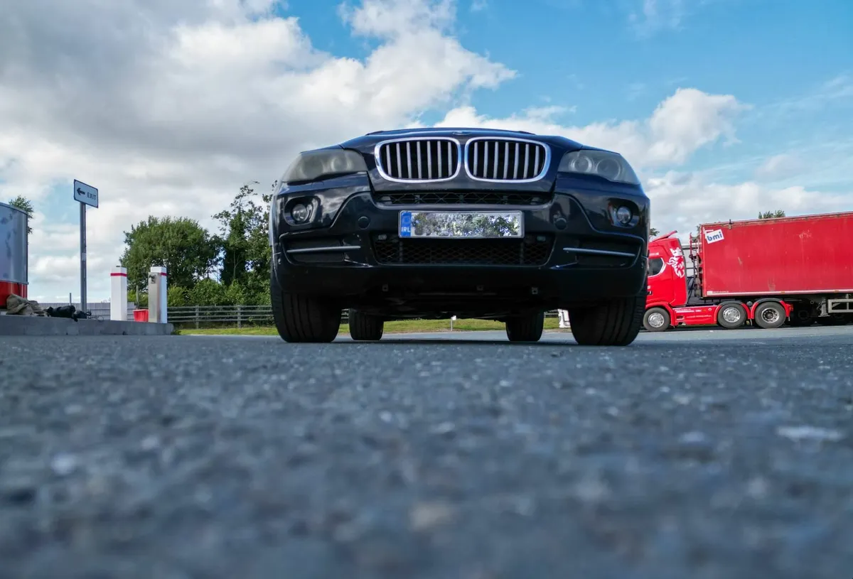 BMW X5 2009 - Image 4