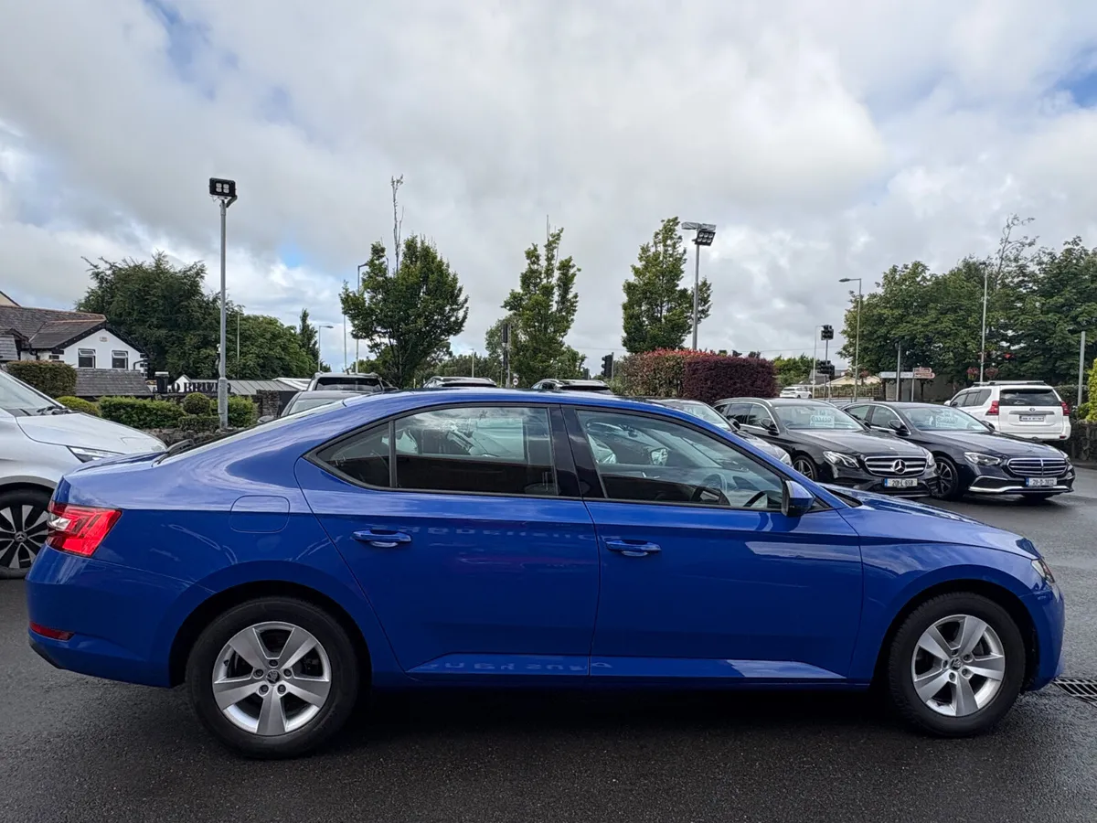 201 Skoda Superb Active 1.5TSI 150BHP *Low Mileage - Image 4