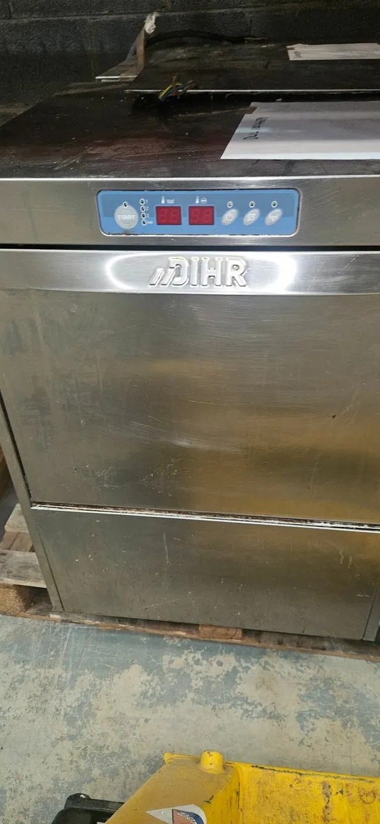 Commercial dishwashers - Image 3