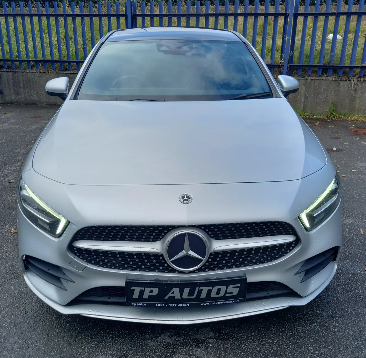 2021 MERCEDES A250E AMG PREMIUM PLUS *PAN ROOF* - Image 3