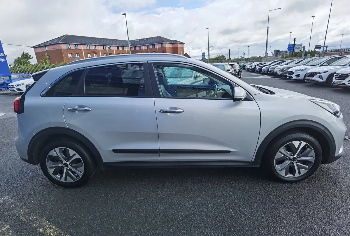KIA NIRO 64KWH EV 3 - Image 4