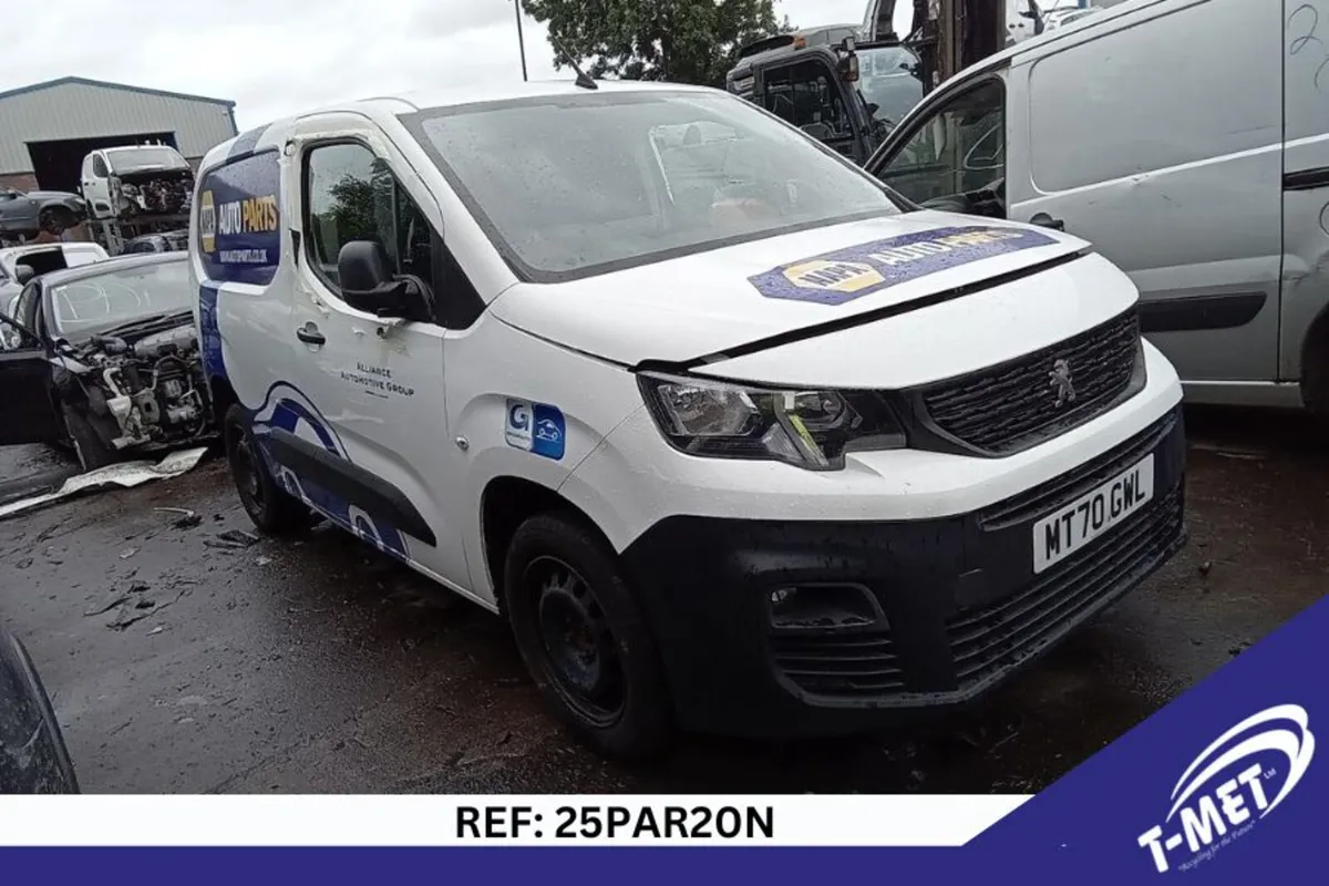 2020 PEUGEOT PARTNER BREAKING FOR PARTS - Image 3