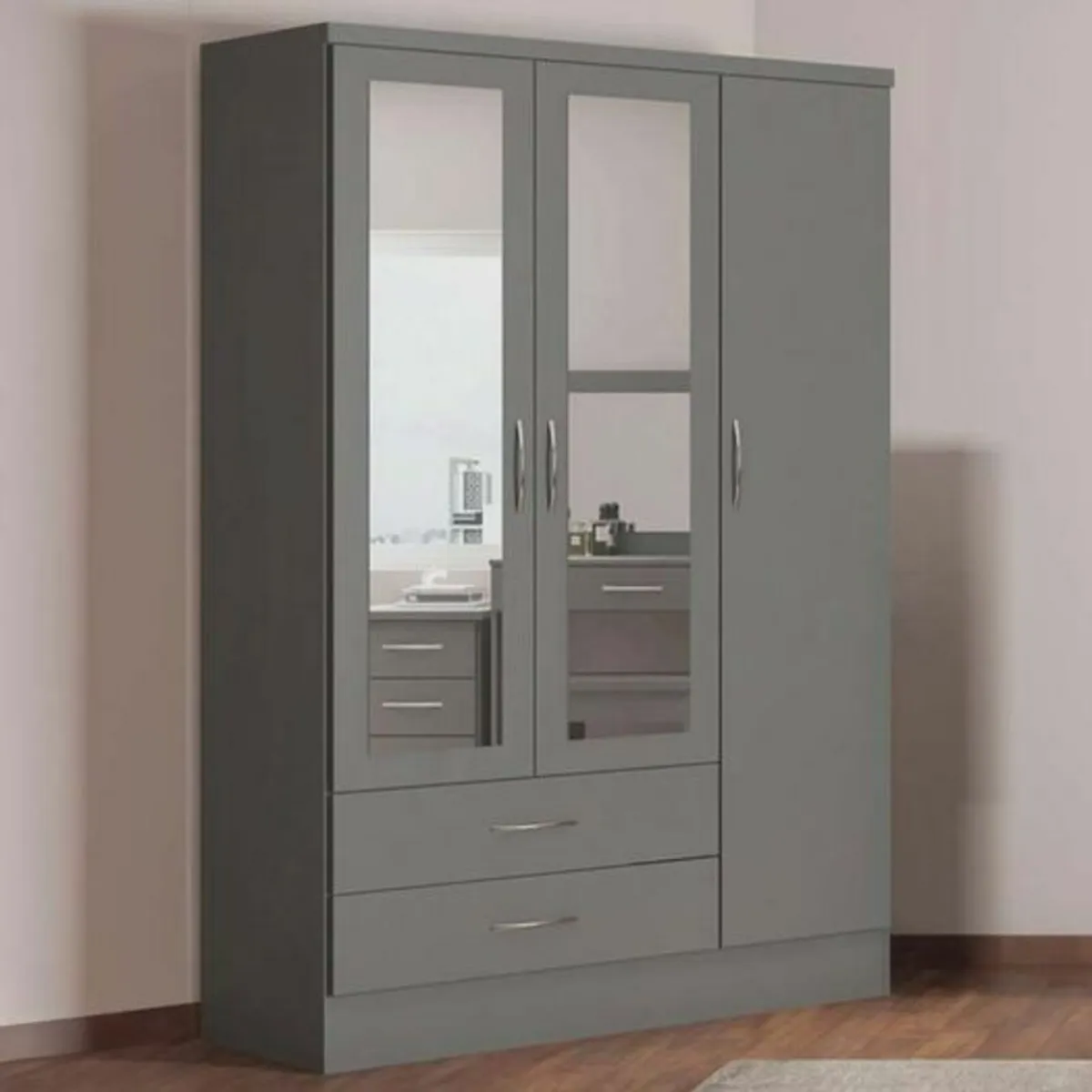 WARDROBES - Image 1