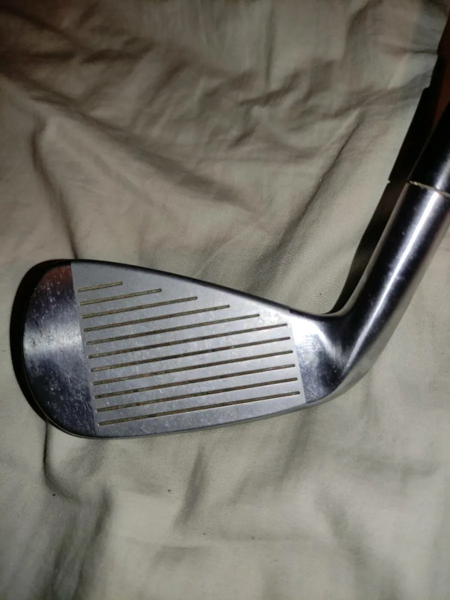 Mizuno 3 driving Iron - Image 3