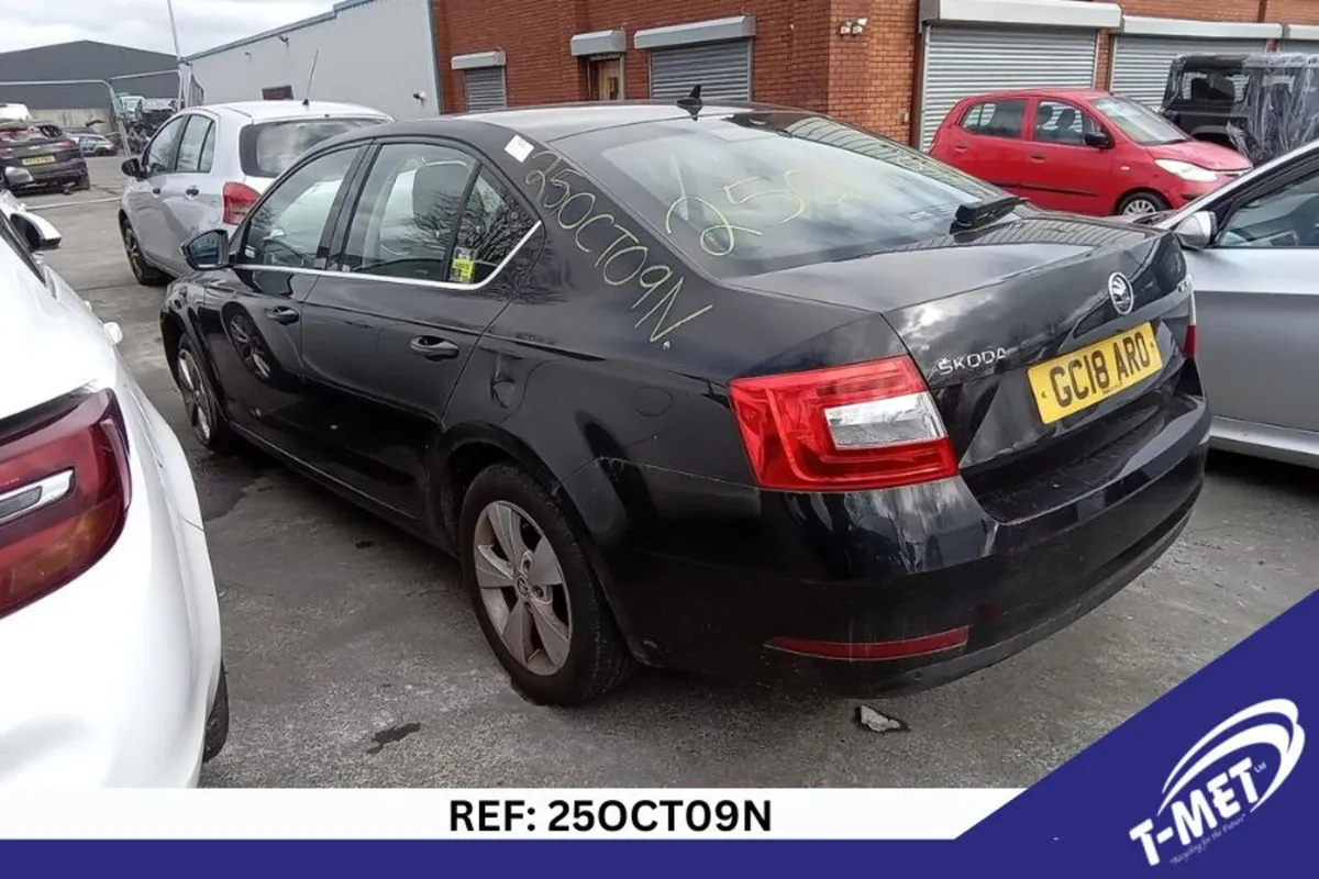 2018 SKODA OCTAVIA BREAKING FOR PARTS - Image 1