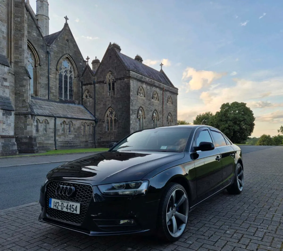 2014 Audi A4 - Image 2