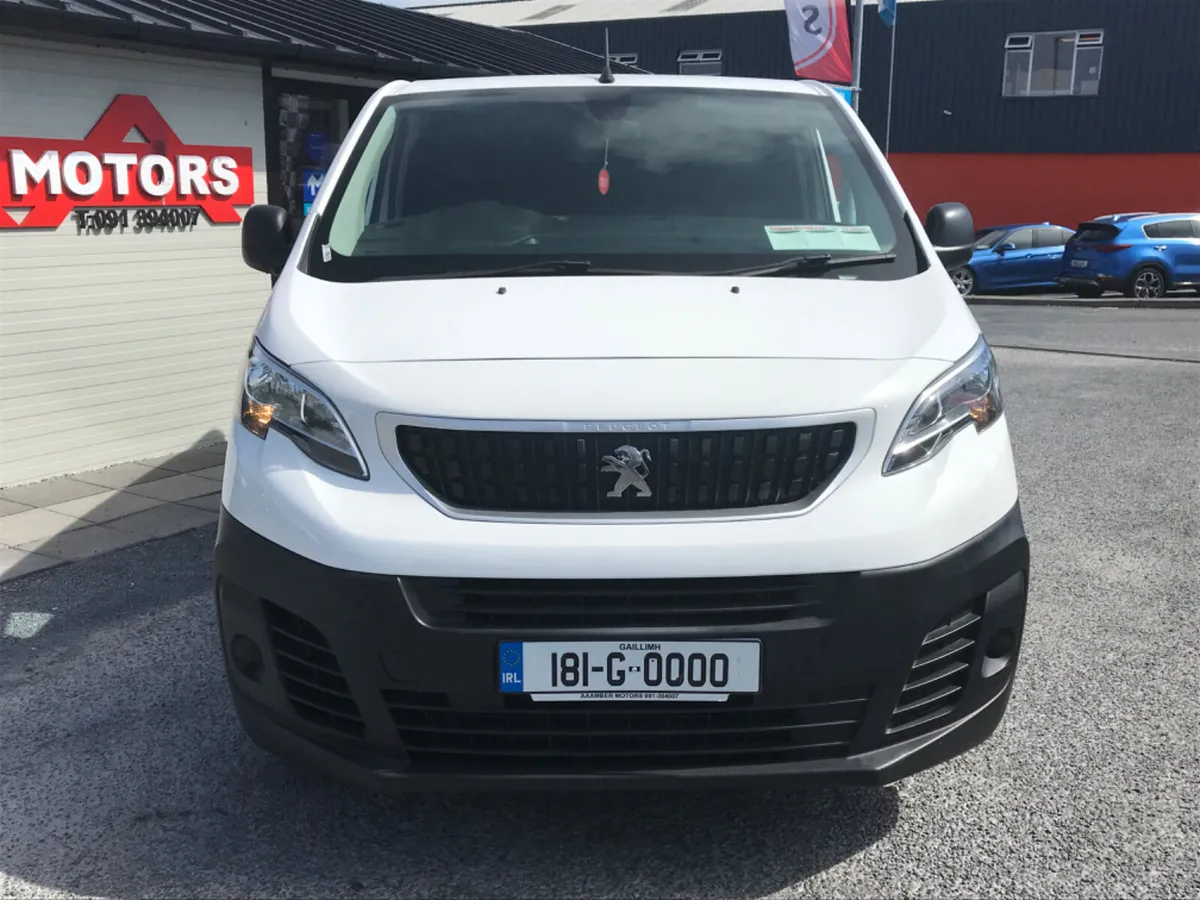 2018 Peugeot Expert 3 Seater Van - Image 4