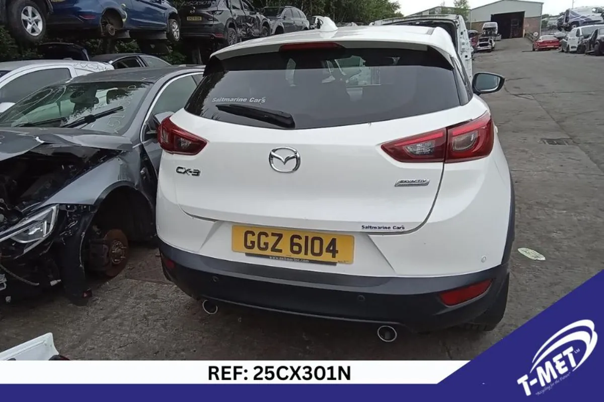 2017 MAZDA CX-3  BREAKING FOR PARTS - Image 2