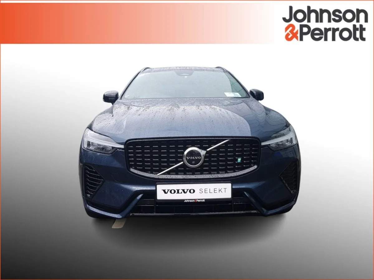 Volvo XC60 T8 455hp Ultimate Dark (air Suspension - Image 4