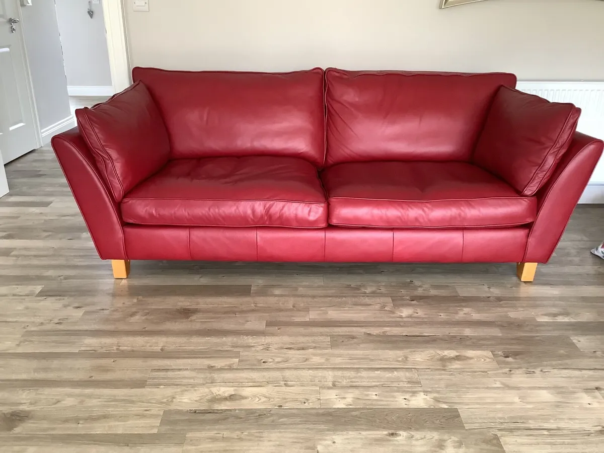 Leather settee - Image 2