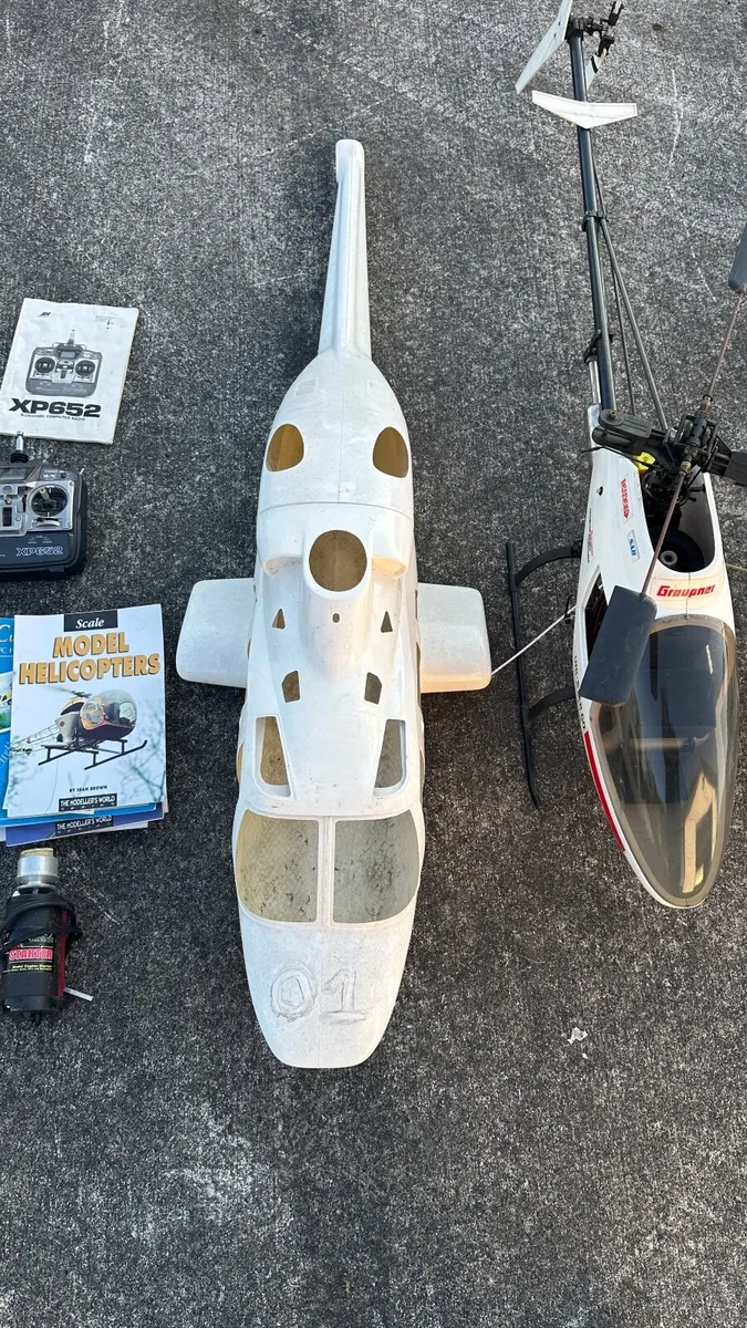 Radio controlled nitro model helicopters lot - Image 2