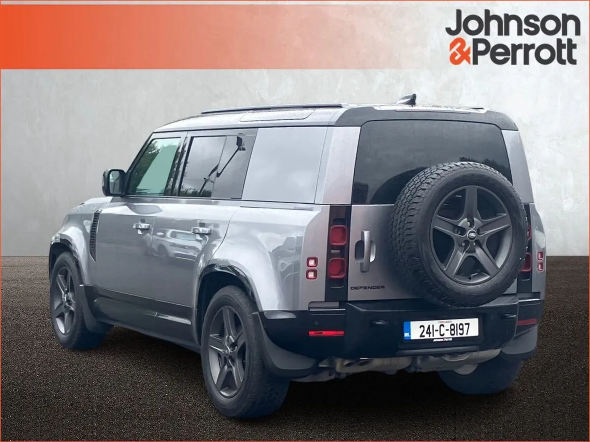 Land Rover Defender Defender 110 3.0 D X D Hard T - Image 3