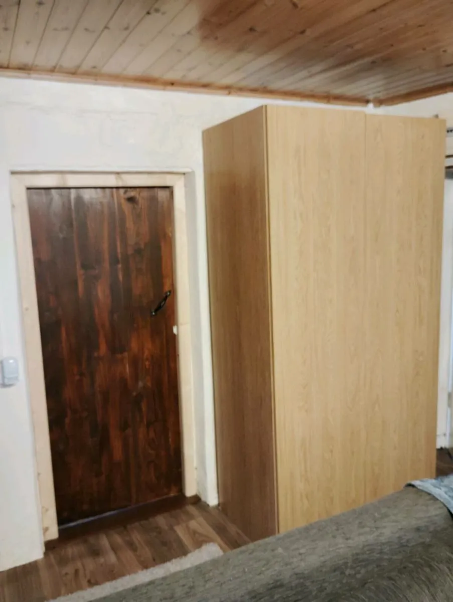 Wardrobe - Image 2
