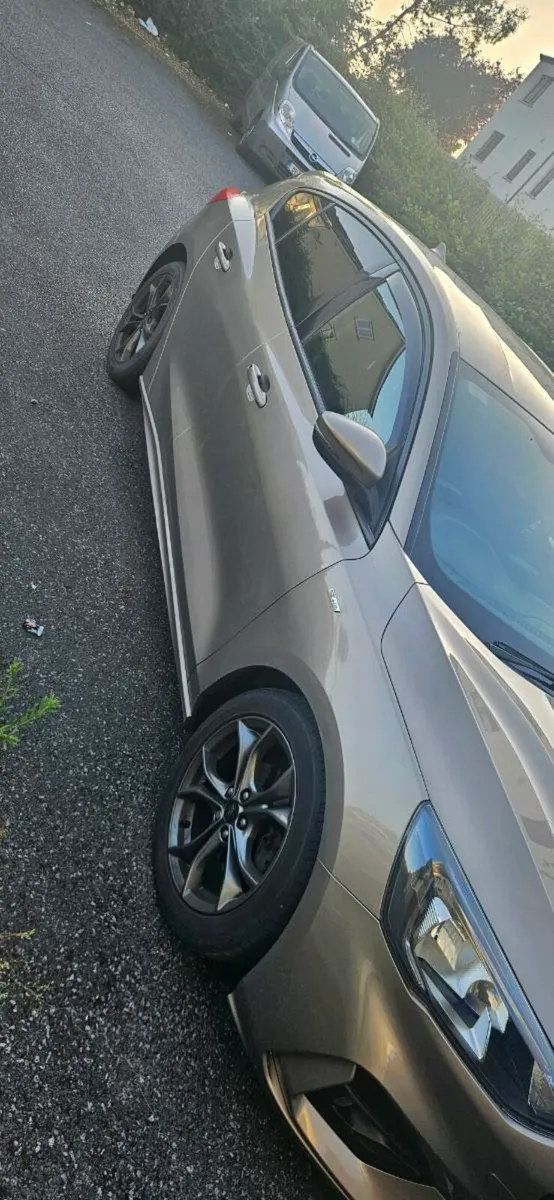 FORD focus ST line 1.5 diesel - Image 3