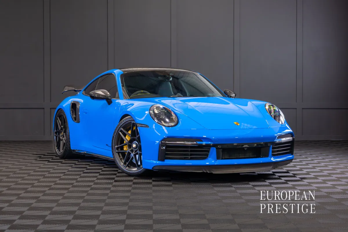 222 Porsche 911 Turbo S - Image 1
