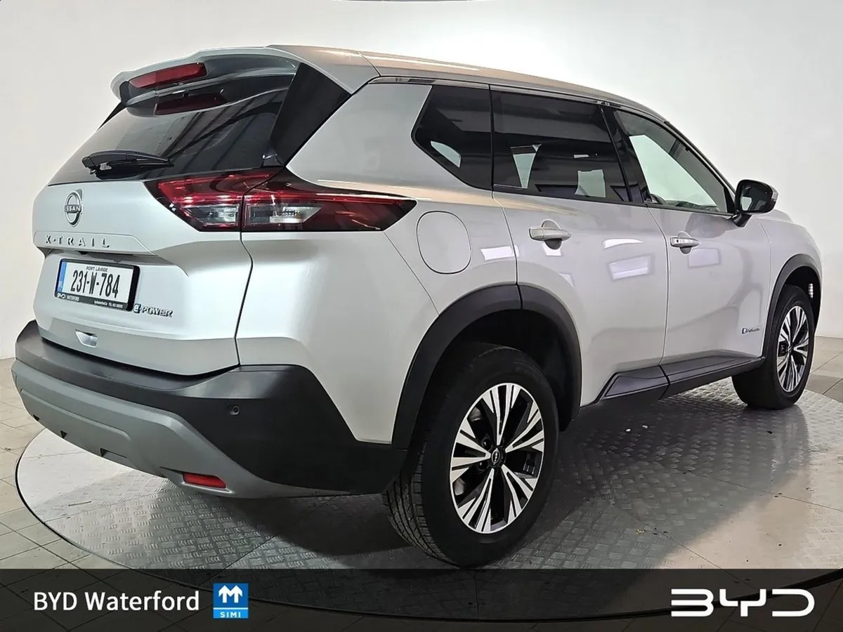 Nissan X-Trail SV Epower -  reversing Camera  App - Image 4
